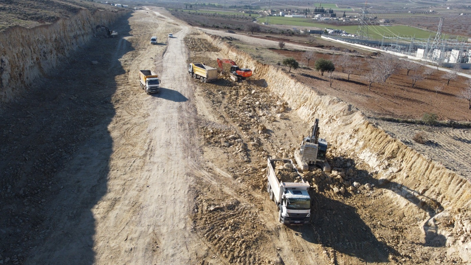 50 metre genişliğindeki yol ile ulaşım rahatlayacak