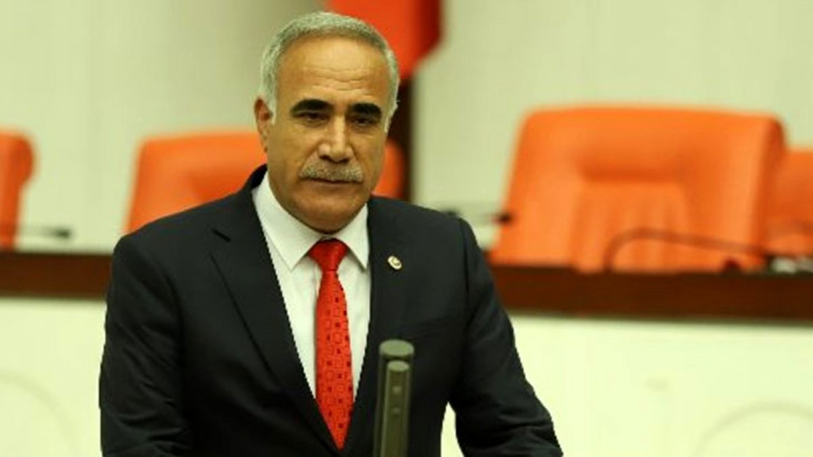 CHP Urfa vekili belediye işçilerinin mağdur olduğunu iddia etti