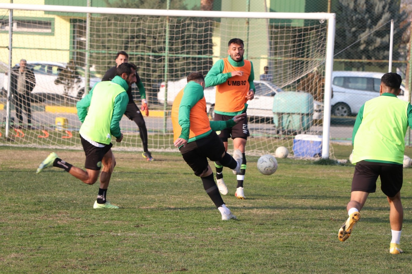 Şanlıurfaspor'da Amed hazırlıkları başladı