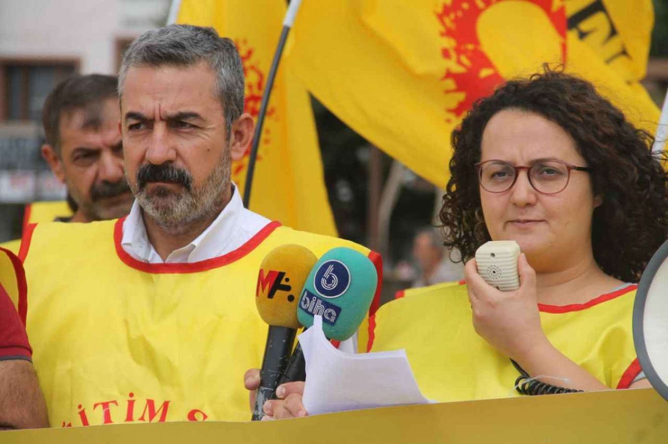 Şanlıurfa'da "Kürtçe seçmeli ders formundan çıkarıldı" iddiası;