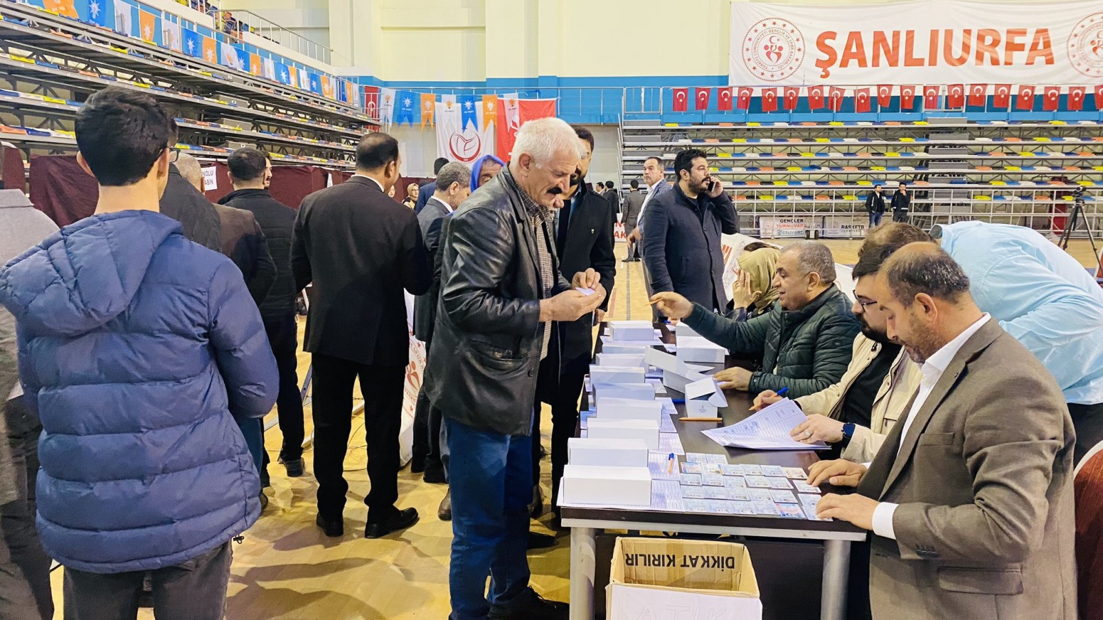 Şanlıurfa AK Parti’de temayül günü!