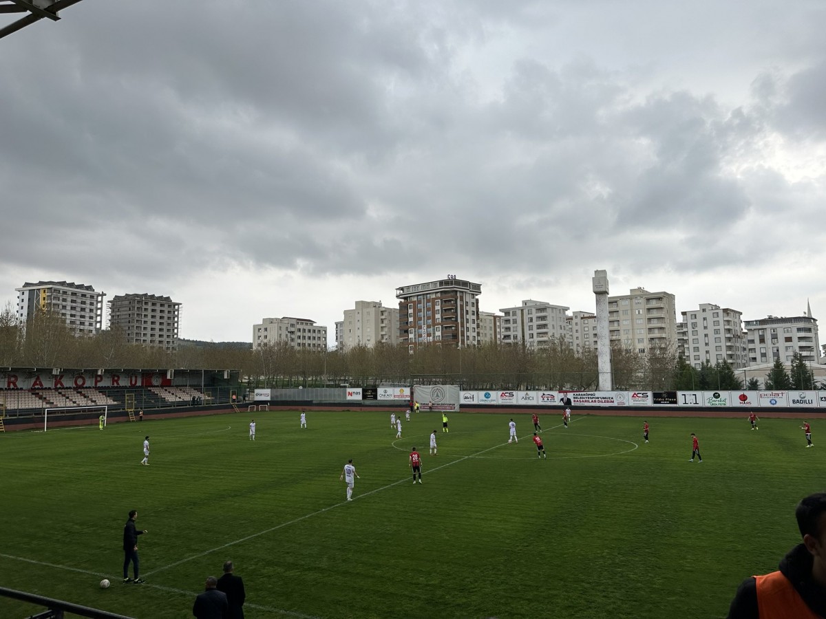 Urfa temsilcisi evinde berabere kaldı!