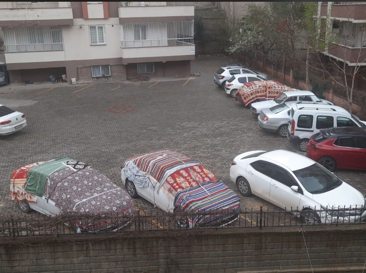 Urfa’da araç sürücüleri olası yağışa karşı bu kez tedbir aldı