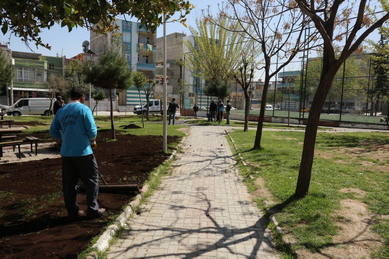 Eyyübiye’de parklar bahara hazırlanıyor