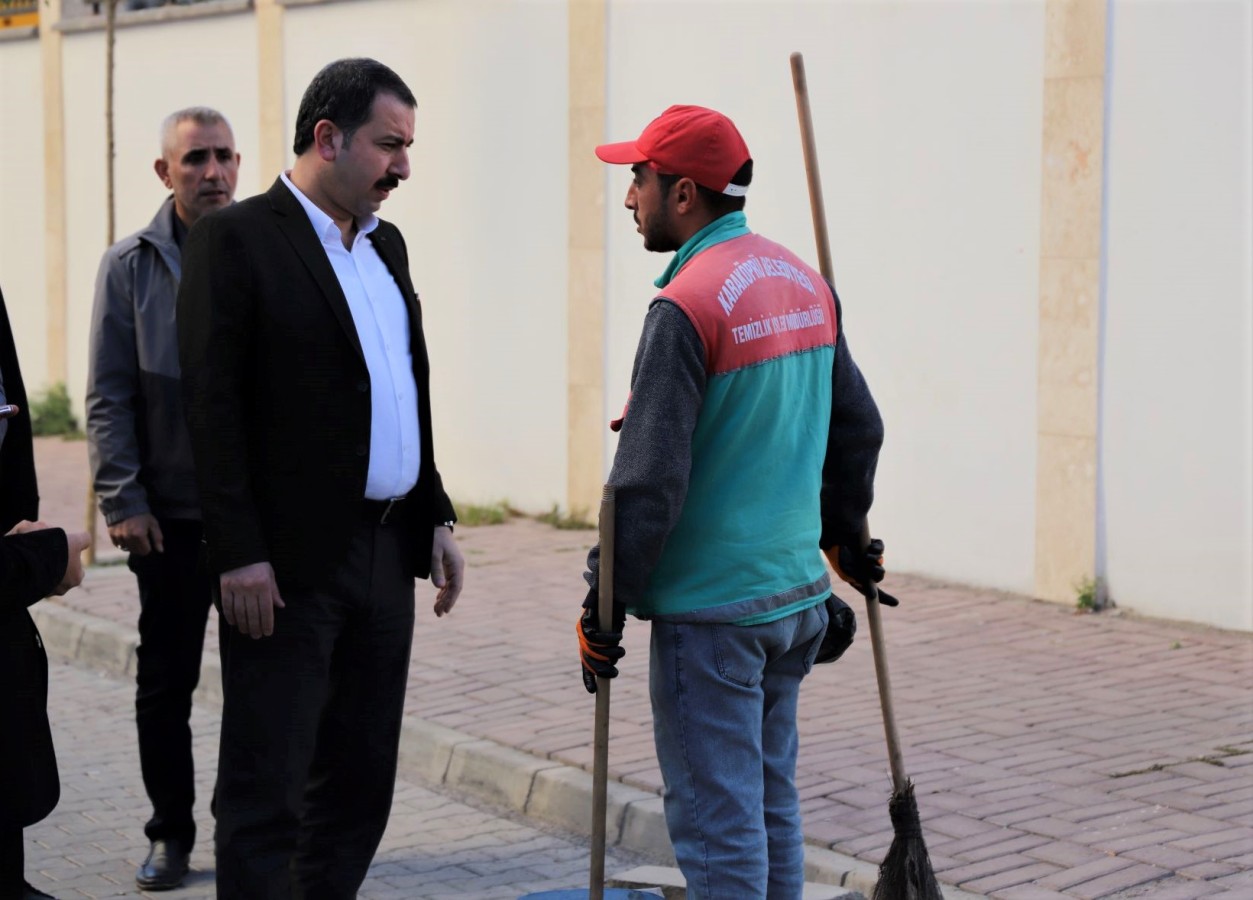 Baydilli emekçilerin gününü kutladı