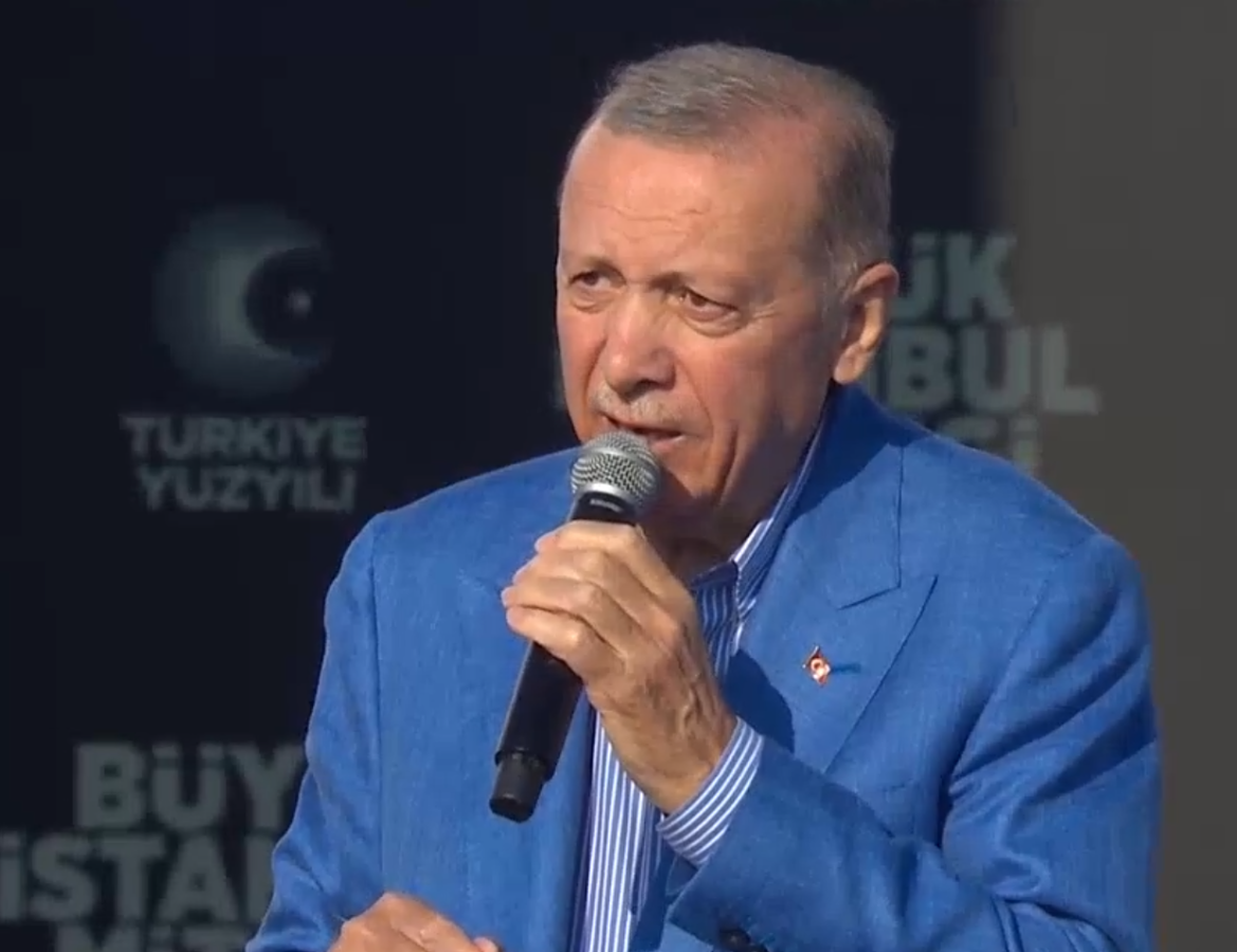 Cumhurbaşkanı Erdoğan: Kamu işçileri için zammı salı günü açıklayacağız