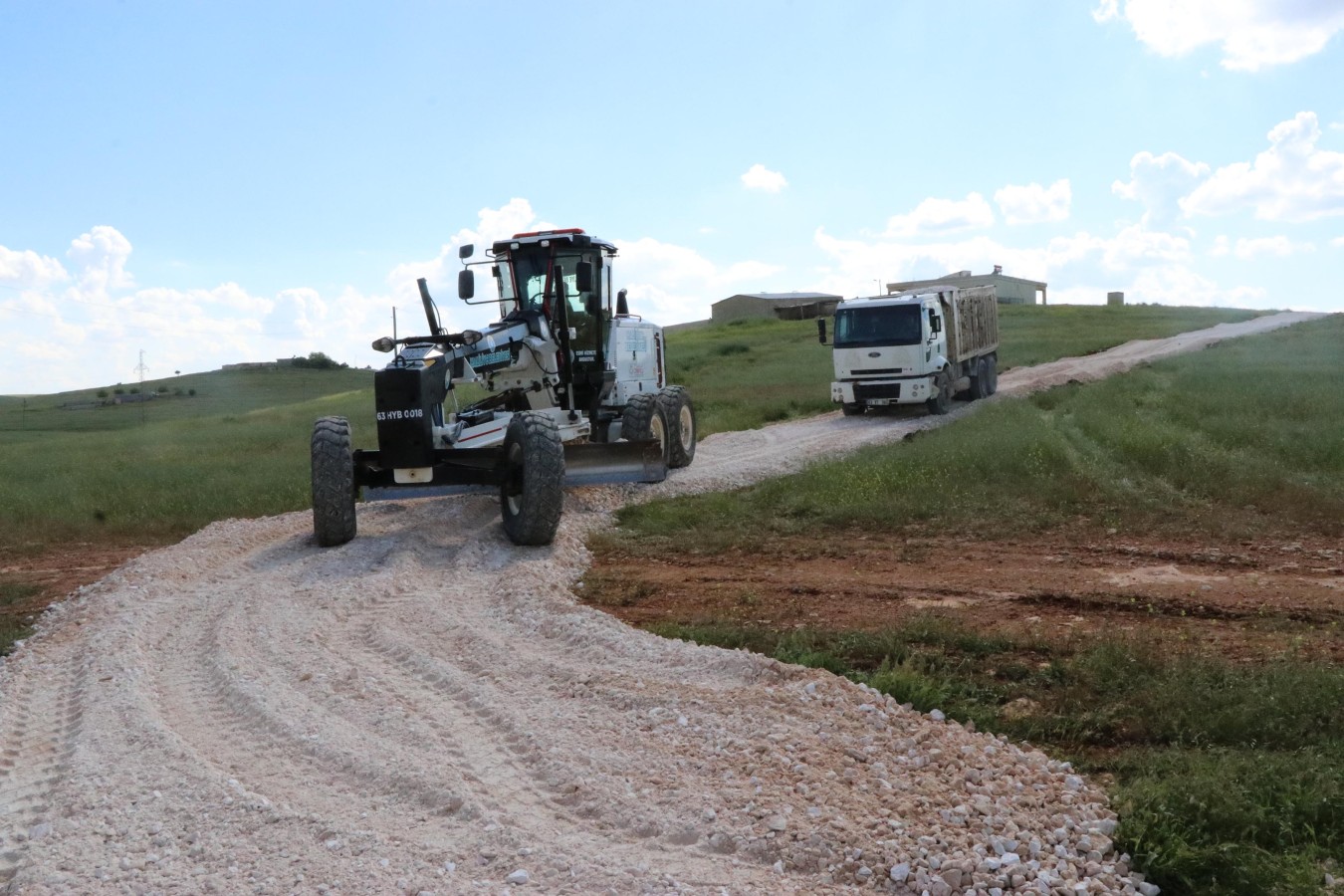 Haliliye’de yol çalışmaları devam ediyor