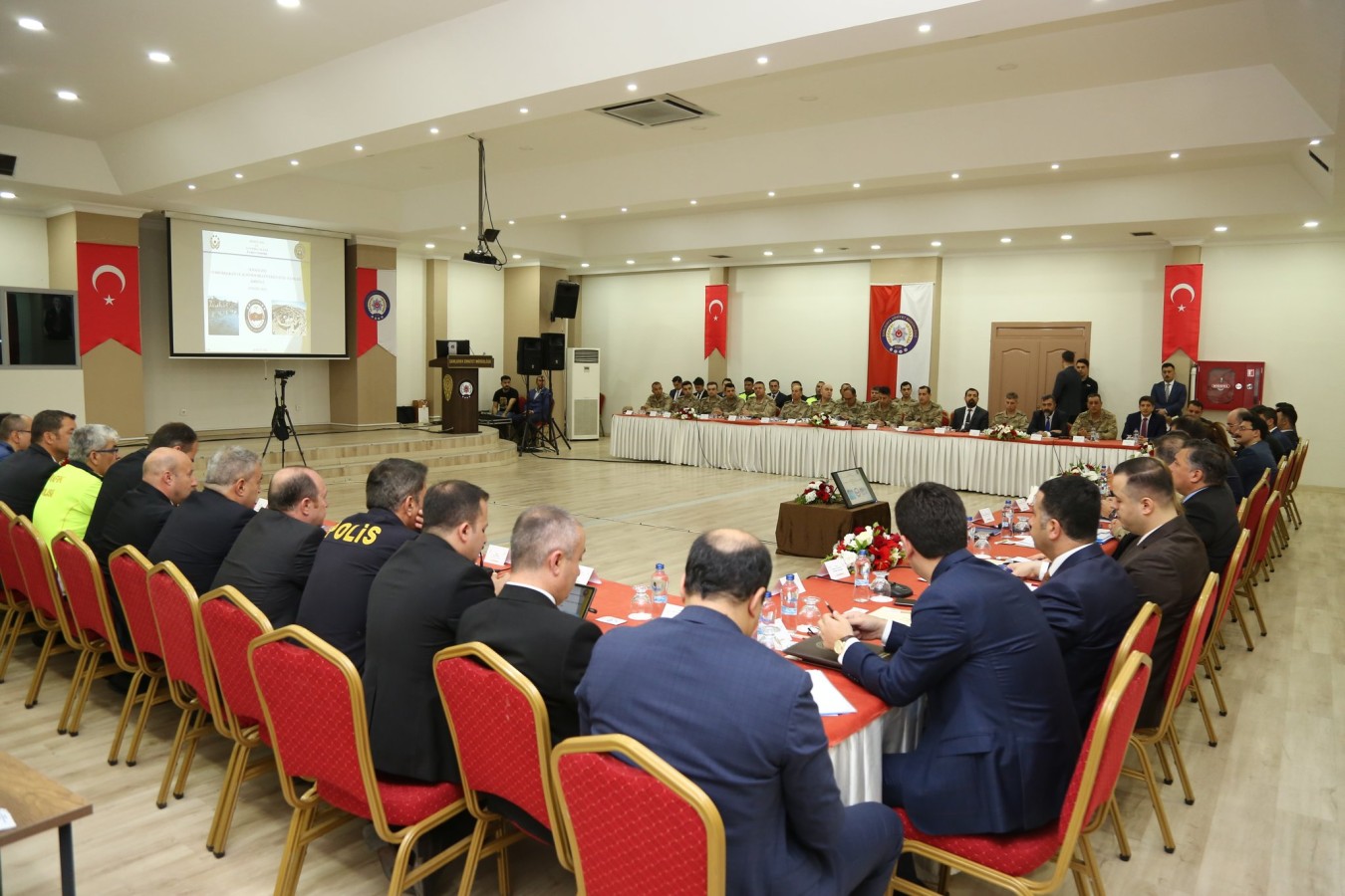 Şanlıurfa’da seçim güvenliği toplantısı yapıldı