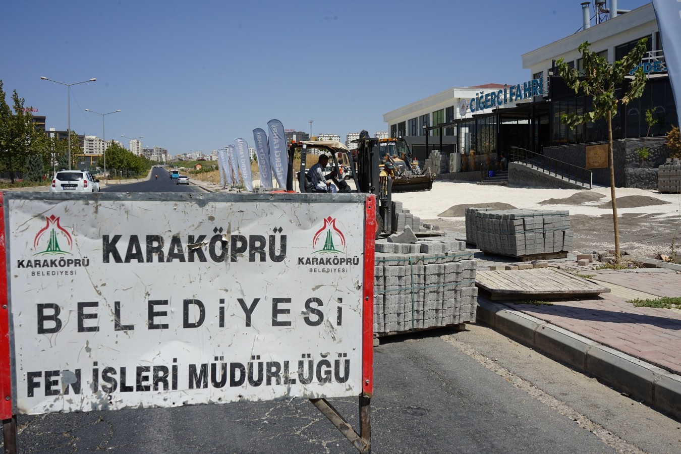 Karaköprü’ye yeni yollar kazandırılıyor