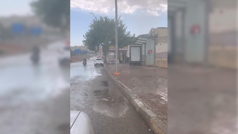 Urfa’da yazın ortasında sürpriz yağmur