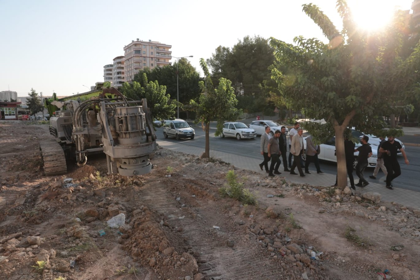 Büyükşehir’den Karaköprü’de trafiği rahatlatacak yeni kavşak!