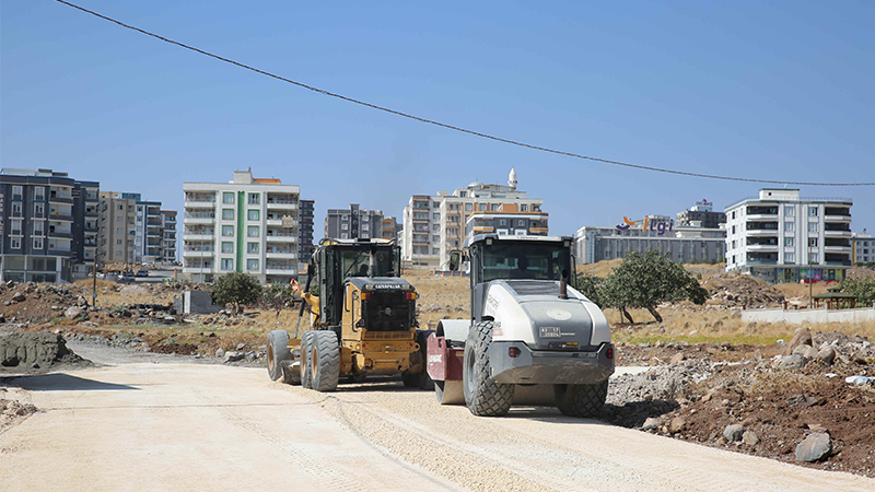 Karaköprü'de yeni yollar açılıyor