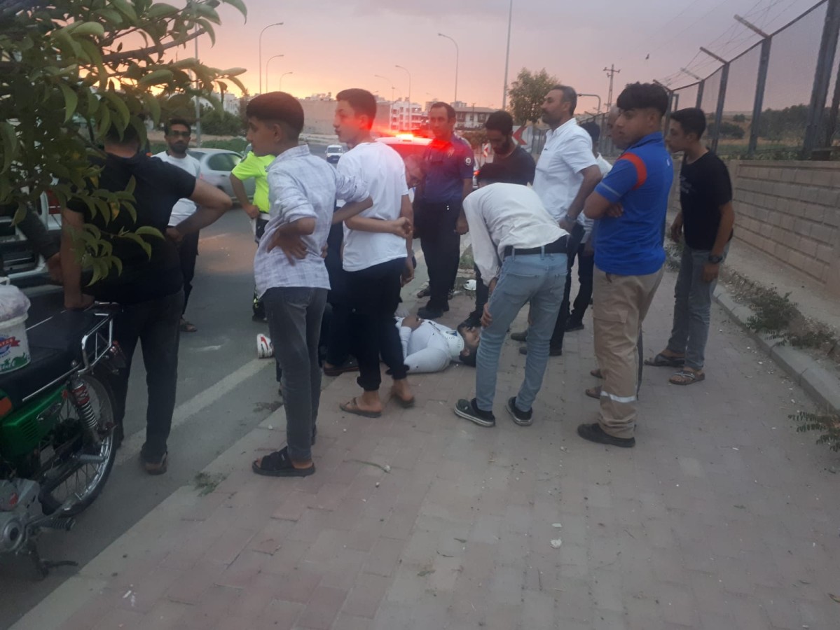 Urfa’da akıl almaz olay!
Kaza yaptı arkadaşları motosikletini kaçırdı;