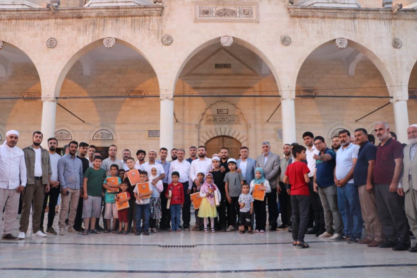 Urfa’da sabah namazı programı