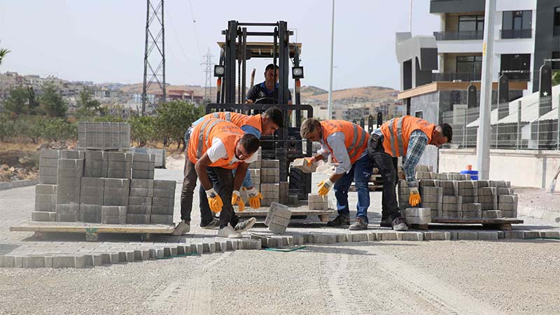 Karaköprü’ye yeni yollar kazandırılıyor