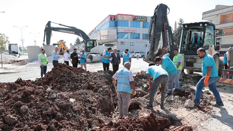 Şanlıurfa'da ŞUSKİ ekipleri kış hazırlıklarına devam ediyor