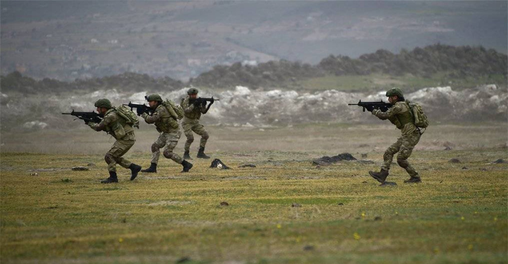 Urfa sınırında 5 terörist etkisiz hale getirildi