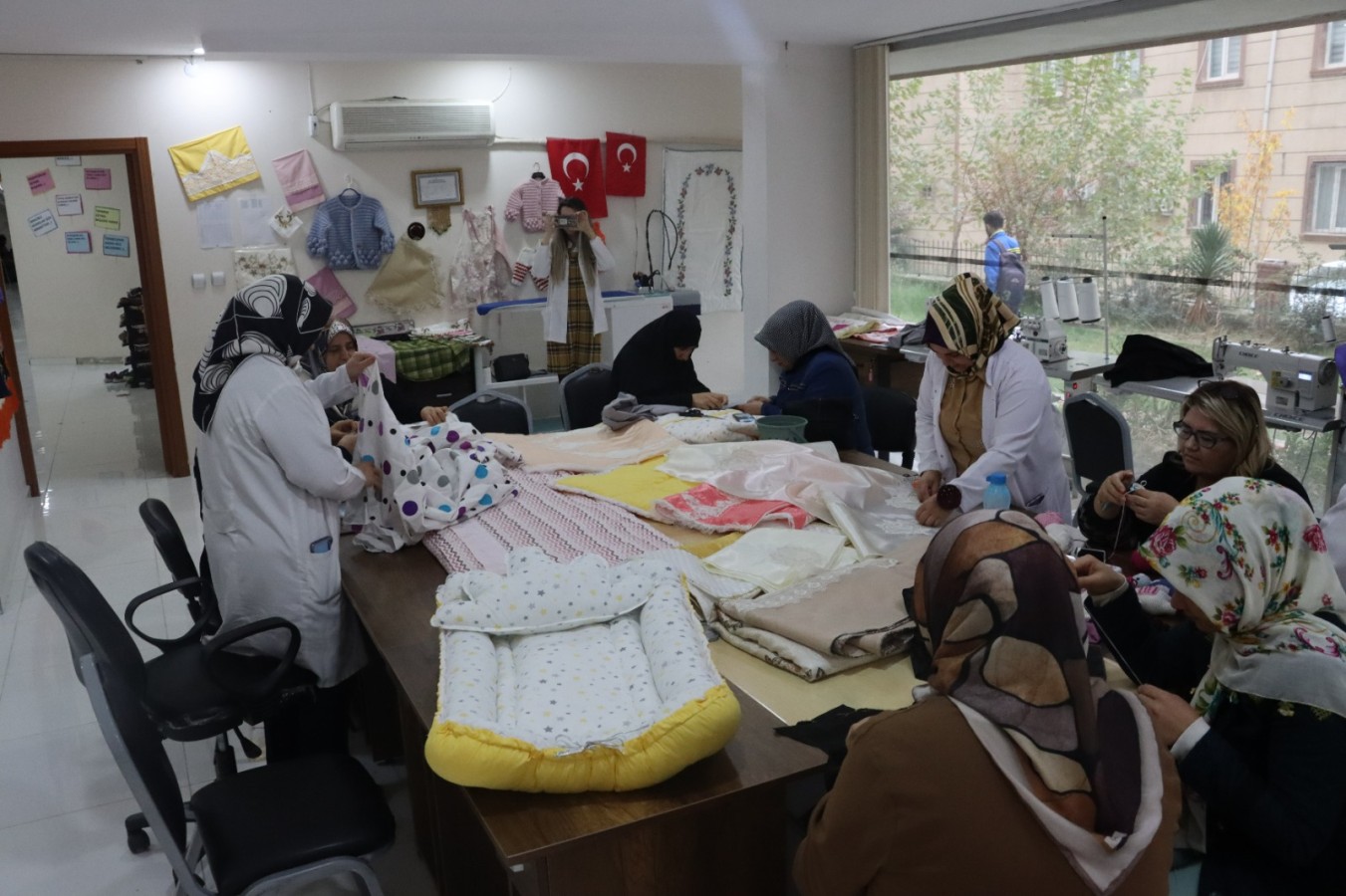 Büyükşehir gençlik merkezlerine yoğun ilgi