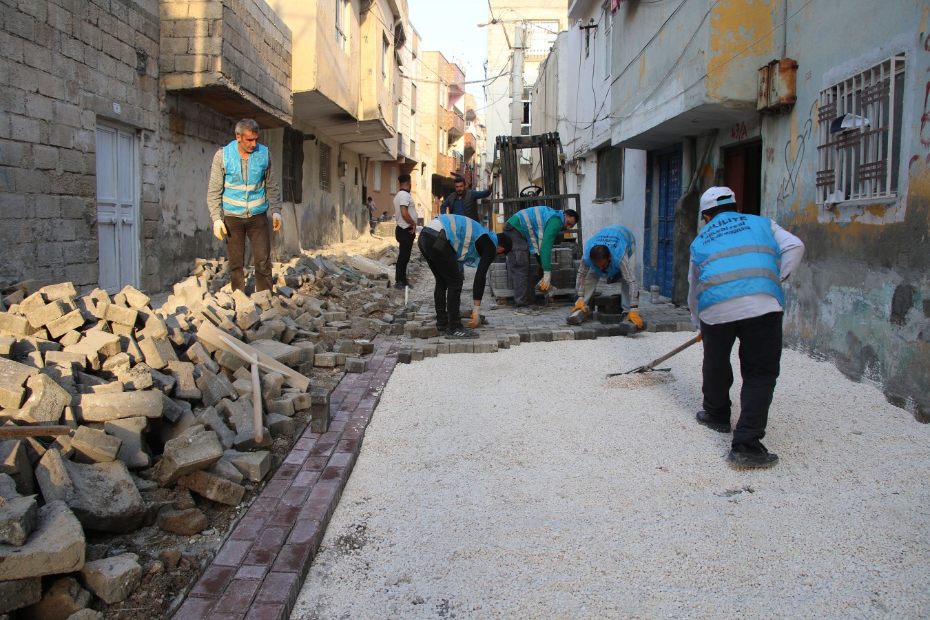 Haliliye'de Köylerde altyapı çalışmaları devam ediyor