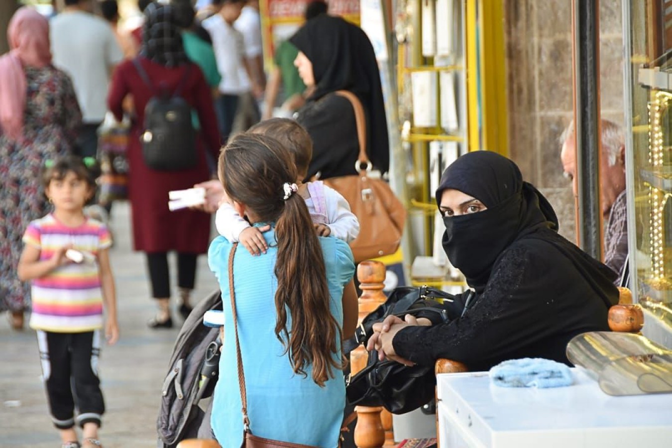 Türk vatandaşı olan Suriyeli sayısı açıklandı