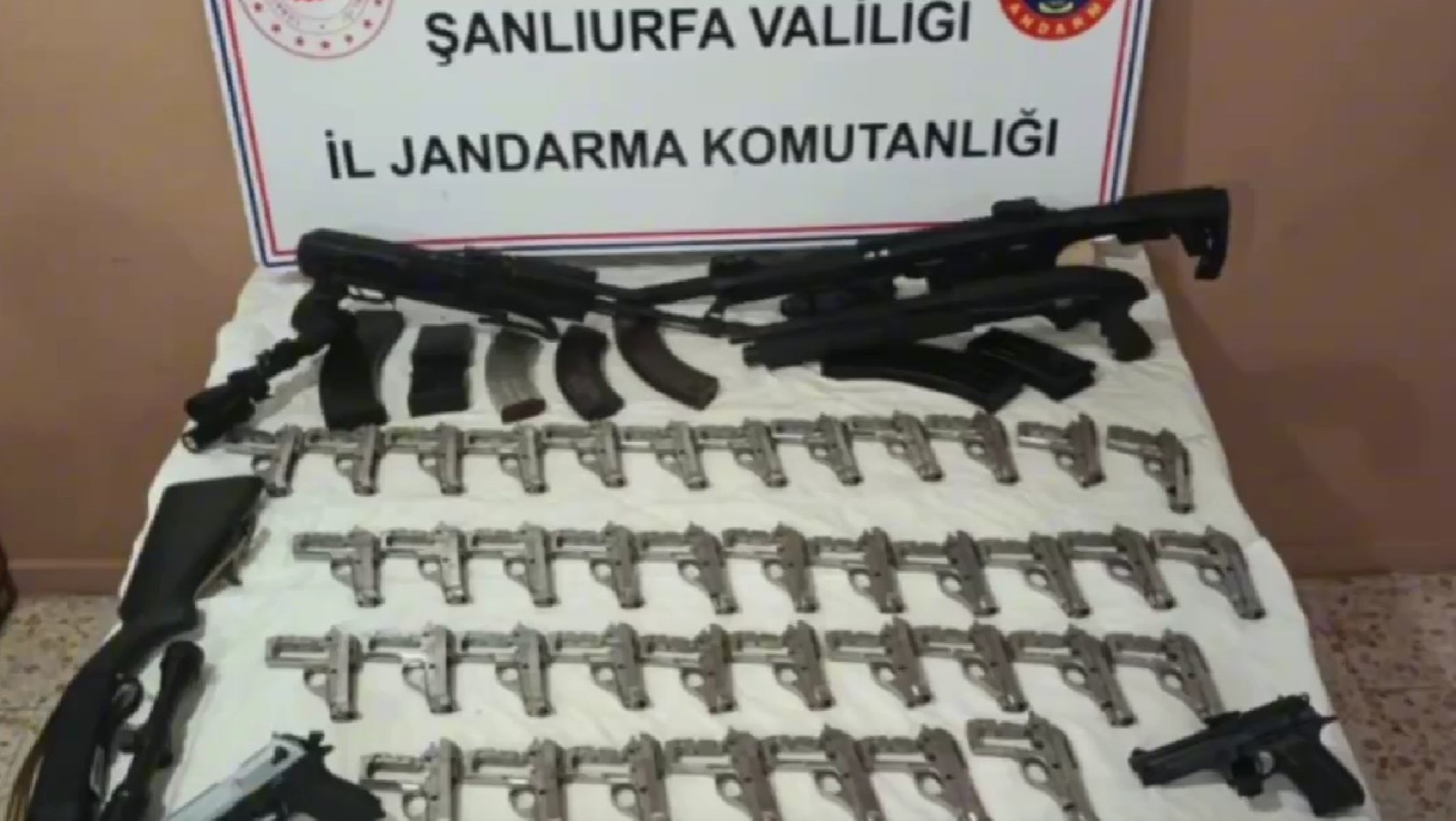 Urfa dahil 73 ilde dev operasyon: Yüzlerce gözaltı var!;