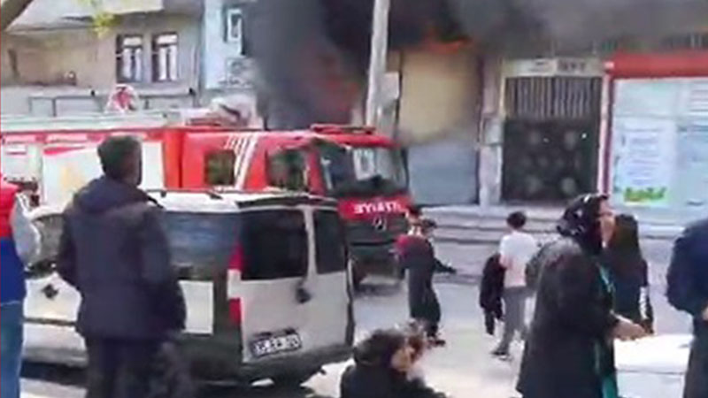 Eyyübiye'de korkutan iş yeri yangını