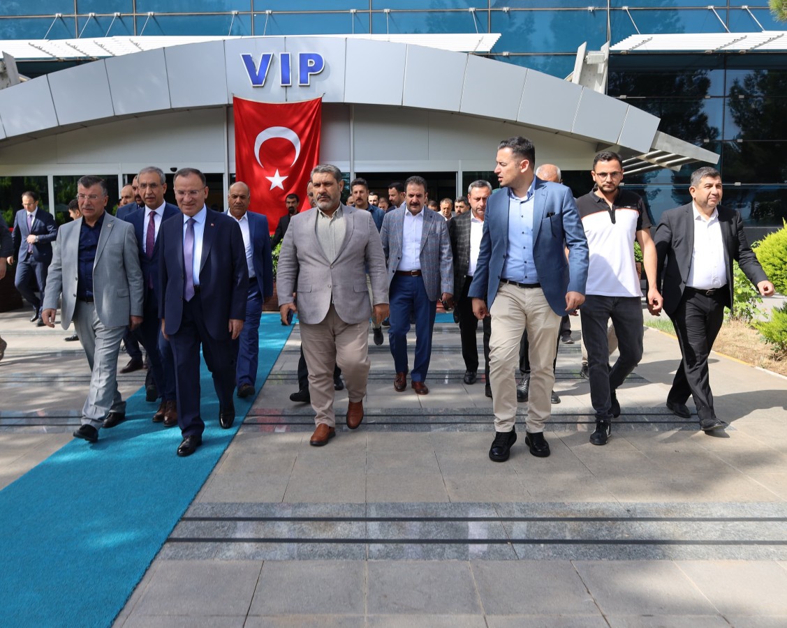 Bekir Bozdağ Şanlıurfa'da