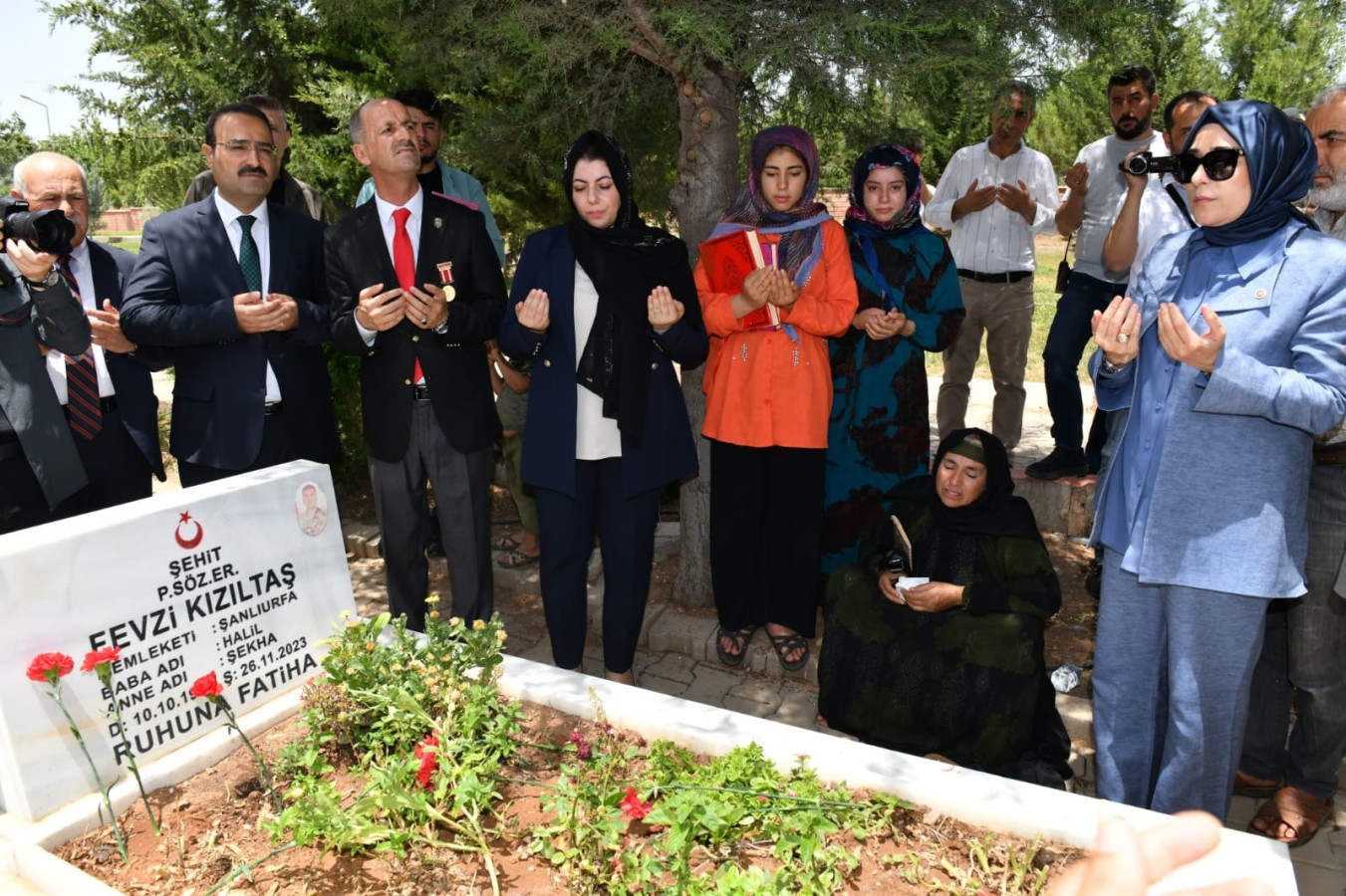 Şanlıurfa’da arife gününde şehit kabirleri ziyaret edildi