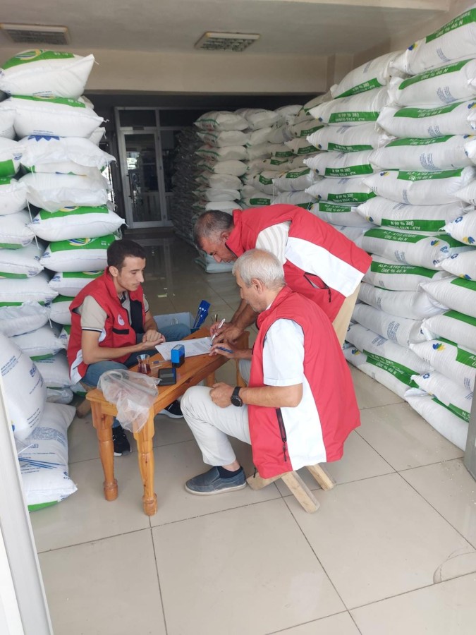 Şanlıurfa İl Tarım ve Orman Müdürlüğü, gübre satışı yapan bayileri denetledi